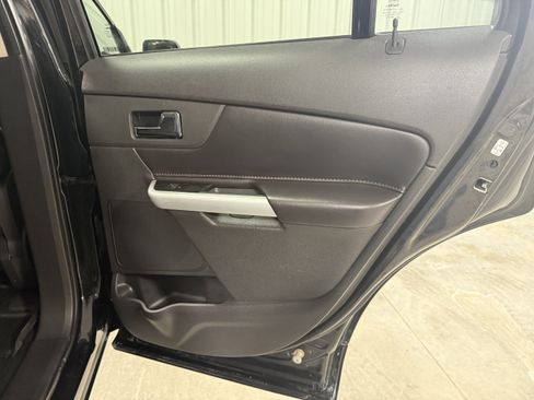 Used 2013 Ford Edge SEL image 10
