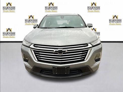 Used 2023 Chevrolet Traverse Premier image 10