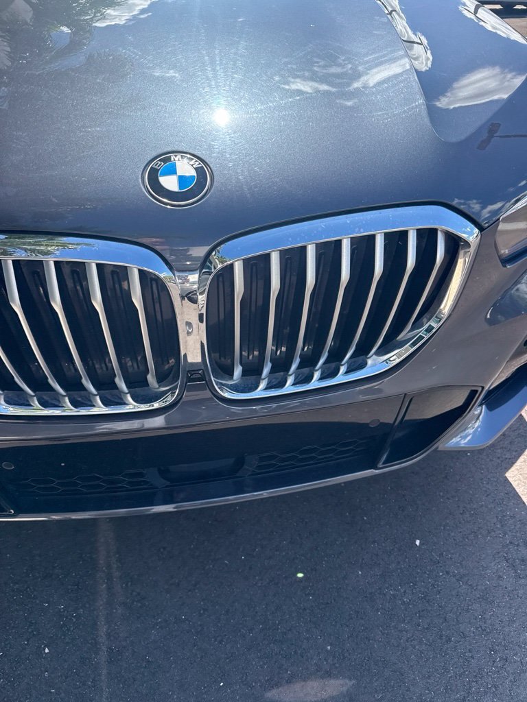 Used 2019 BMW X5 xDrive40i w/ M Sport Package AWD/4WD image 10