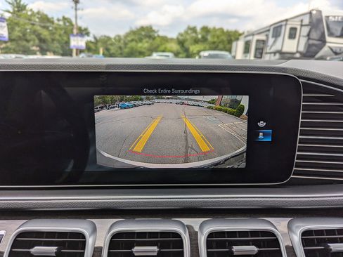 Used 2020 Mercedes-Benz GLE 350 4MATIC image 21