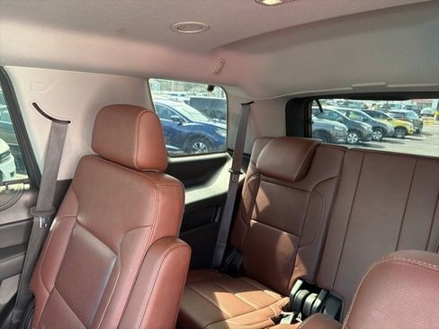 Used 2020 Chevrolet Tahoe Premier w/ Premier Plus Edition image 19