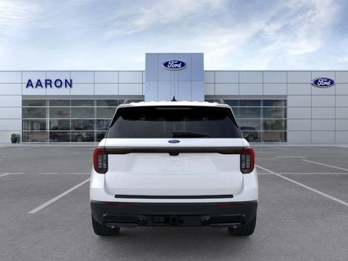 New 2026 Ford Explorer ST-Line image 6