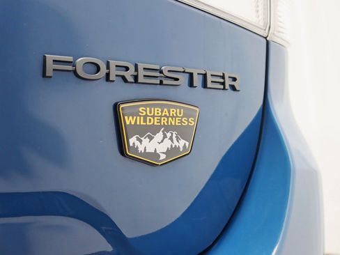 Used 2023 Subaru Forester Wilderness w/ Wilderness Package AWD/4WD image 14