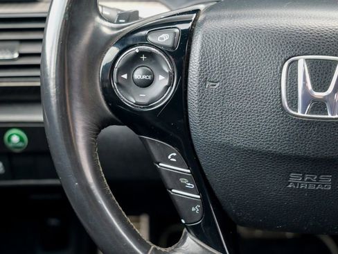 Used 2016 Honda Accord Sport image 40