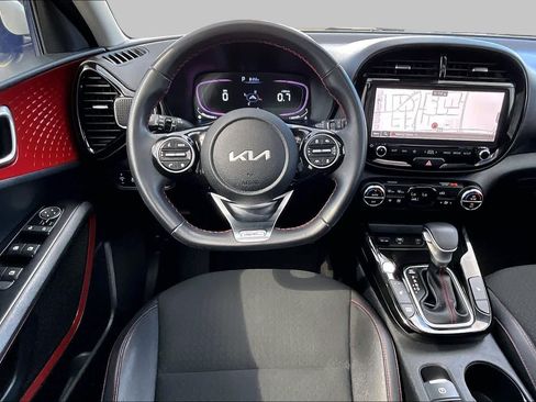 Used 2024 Kia Soul GT-Line w/ Option Group 020 FWD image 6
