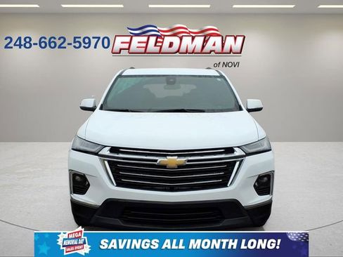 Used 2023 Chevrolet Traverse LT FWD image 9