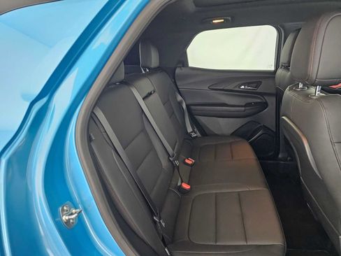 Used 2025 Chevrolet TrailBlazer RS w/ Convenience Package AWD/4WD image 12