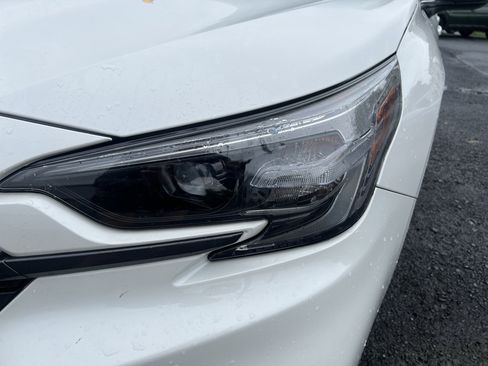 Used 2025 Subaru Legacy Limited AWD/4WD image 10
