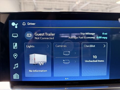 Used 2025 Chevrolet Silverado 2500 LT image 54