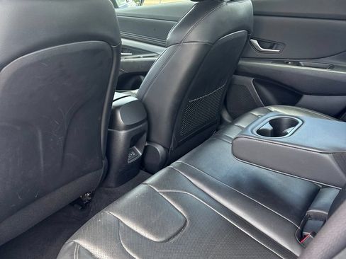Used 2024 Hyundai Elantra Limited FWD image 8