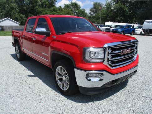 Used 2018 GMC Sierra 1500 SLT w/ SLT Premium Package image 8