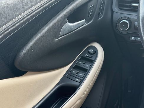 Used 2016 Buick Envision Premium image 7