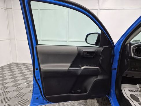 Used 2021 Toyota Tacoma SR5 image 12