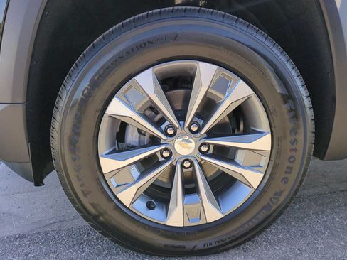 Used 2026 Chevrolet Equinox LT w/ Convenience Package II FWD image 29