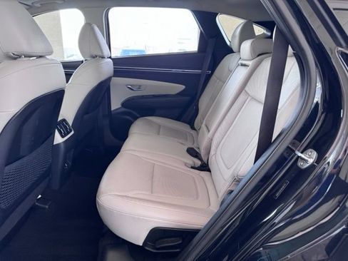 Used 2024 Hyundai Tucson Limited FWD image 11
