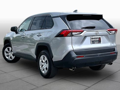 Used 2023 Toyota RAV4 LE AWD/4WD image 12
