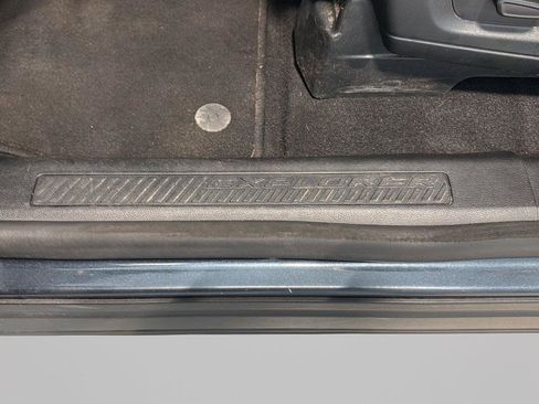 Certified 2024 Ford Explorer XLT RWD image 21
