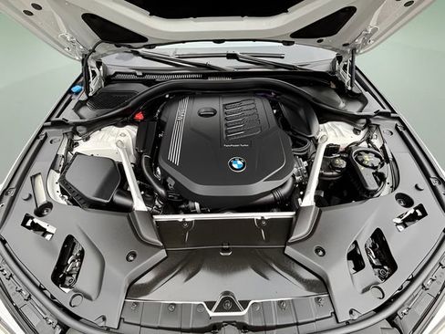 Used 2023 BMW 540i xDrive w/ M Sport Package image 20