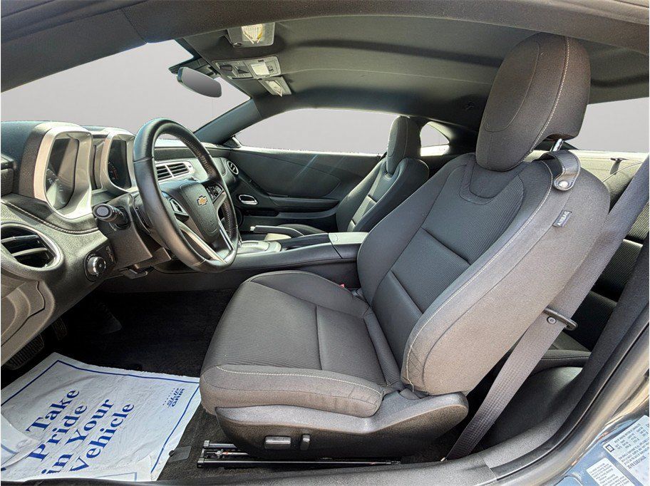 Used 2014 Chevrolet Camaro LT w/ RS Package RWD image 2