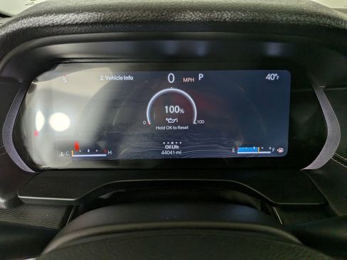 Certified 2024 Jeep Grand Cherokee Laredo image 25