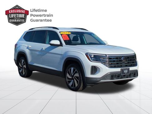 Used 2024 Volkswagen Atlas SE image 1