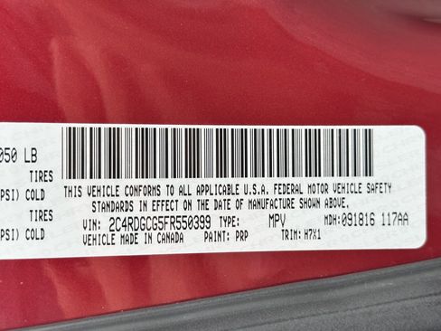 Used 2015 Dodge Grand Caravan SXT FWD image 23