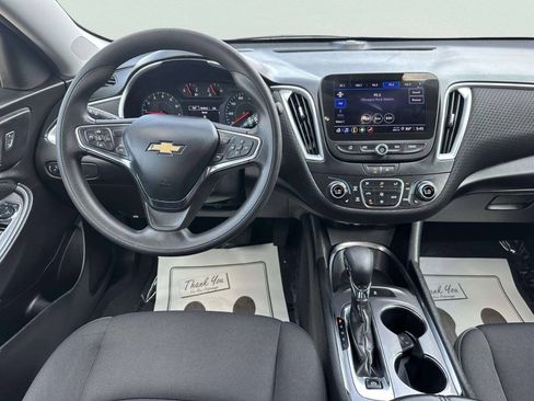 Used 2023 Chevrolet Malibu LT FWD image 22
