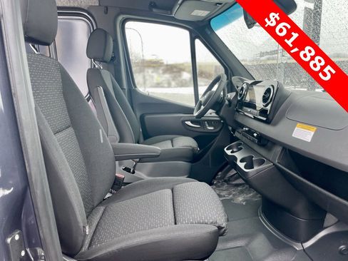 New 2025 Mercedes-Benz Sprinter 2500 image 5