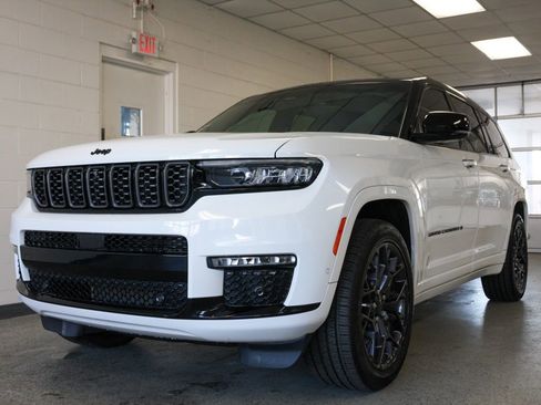 Certified 2024 Jeep Grand Cherokee L Summit AWD/4WD image 25