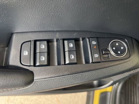 Used 2024 Kia Seltos S AWD/4WD image 51