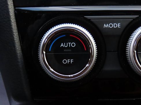 Used 2017 Subaru Forester 2.0XT Touring image 28