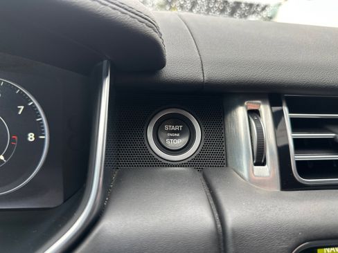 Used 2017 Land Rover Range Rover HSE AWD/4WD image 33
