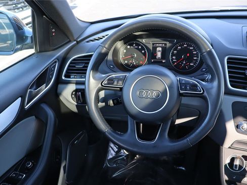Used 2018 Audi Q3 2.0T Premium Plus image 15