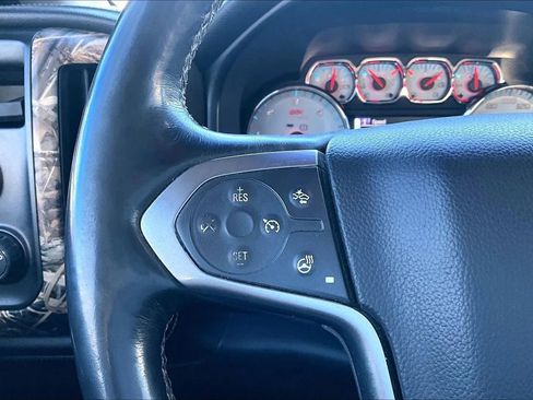 Used 2014 Chevrolet Silverado 1500 LTZ AWD/4WD image 15