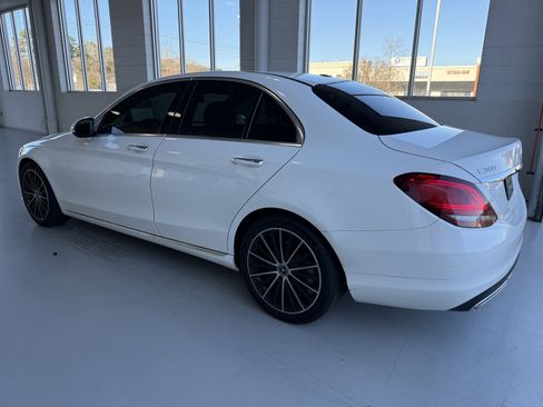 Used 2021 Mercedes-Benz C 300 Sedan image 7
