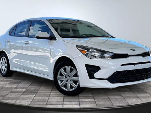 Used 2021 Kia Rio LX FWD image 3