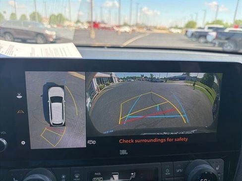 Used 2024 Toyota Grand Highlander AWD Hybrid image 23