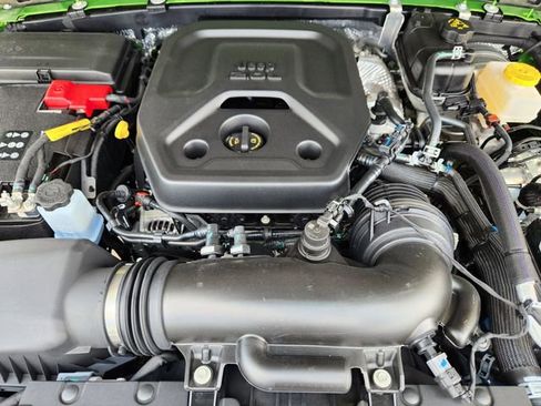 New 2025 Jeep Wrangler Unlimited Rubicon image 23