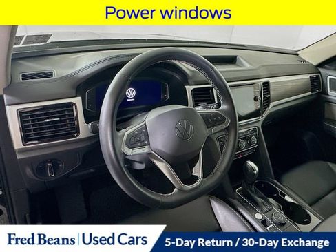 Used 2022 Volkswagen Atlas SE image 11