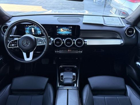 Used 2021 Mercedes-Benz GLB 250 GLB 250 image 10