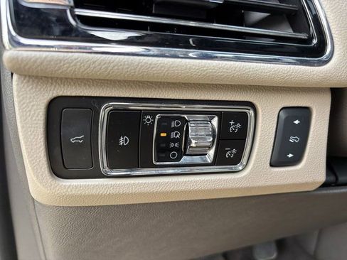 Used 2023 Lincoln Navigator L Reserve image 27