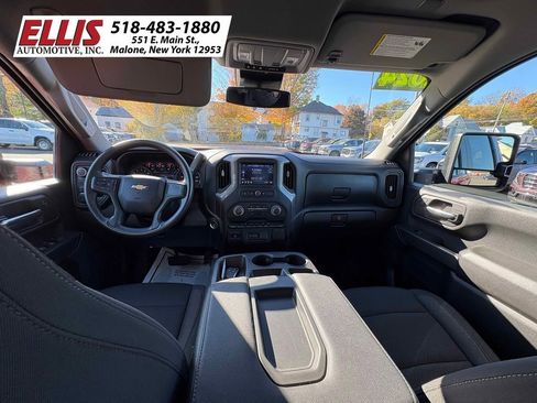 Used 2024 Chevrolet Silverado 2500 Custom w/ Custom Convenience Package image 25