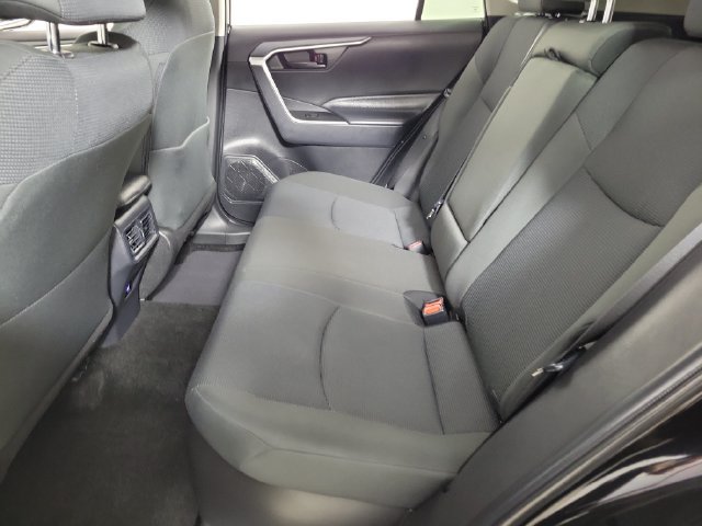 Used 2025 Toyota RAV4 LE AWD/4WD image 12