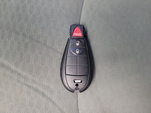 Used 2014 RAM 1500 Express image 32