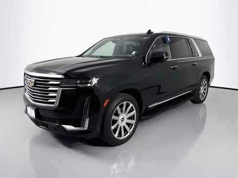 Used 2024 Cadillac Escalade ESV Premium Luxury Platinum AWD/4WD image 3