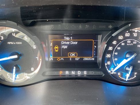 Certified 2022 Ford Ranger XLT w/ Equipment Group 301A Mid image 17