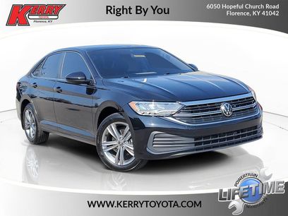 Used 2024 Volkswagen Jetta SE w/ Panoramic Sunroof Package