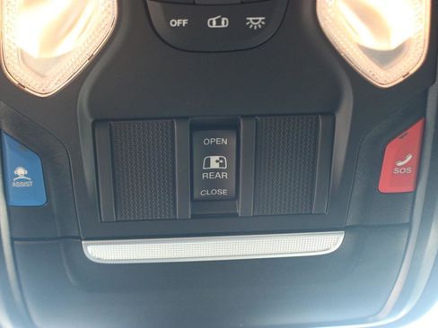 Used 2023 RAM 1500 Big Horn image 34