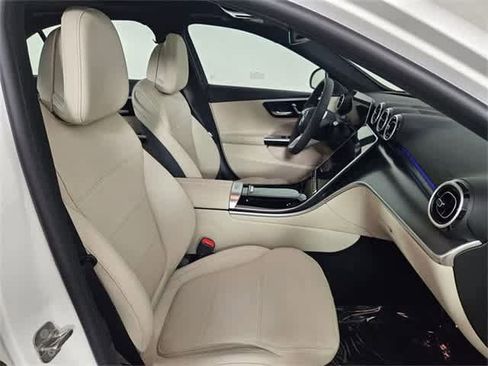 Certified 2025 Mercedes-Benz C 300 4MATIC Sedan image 34