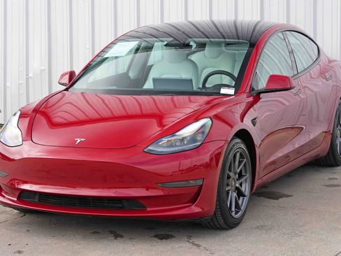 Used 2022 Tesla Model 3 image 47